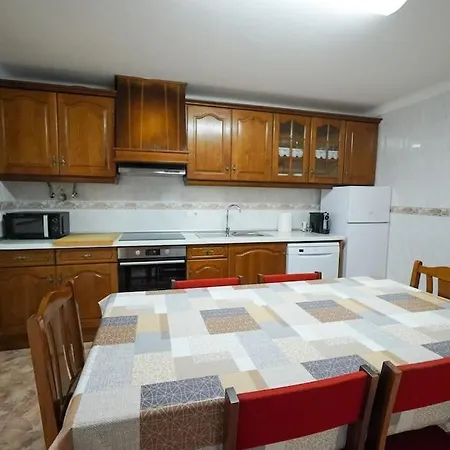 Casa Do Largo - Sitio Da * Ναζαρέ
